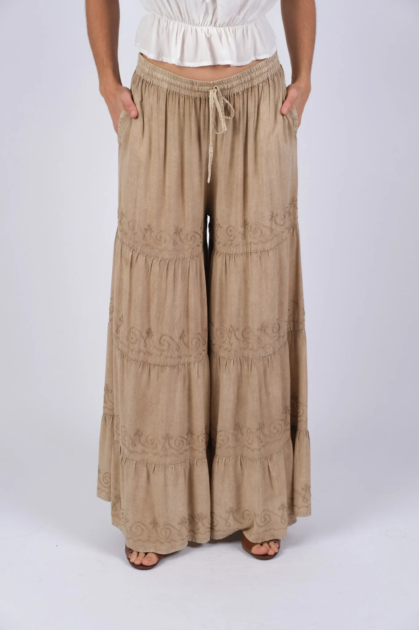 225234 Embroidered Artisan Camel Pants