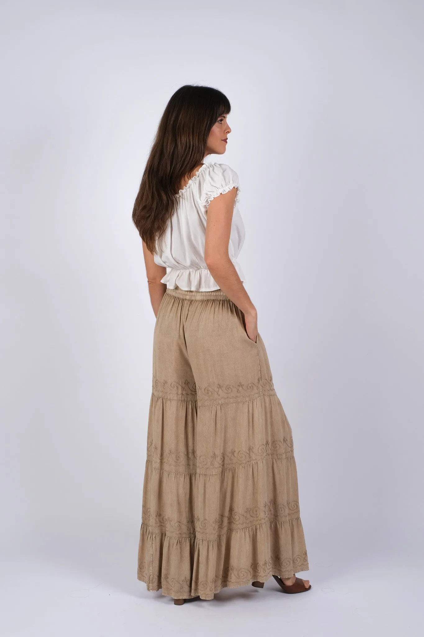 225234 Embroidered Artisan Camel Pants
