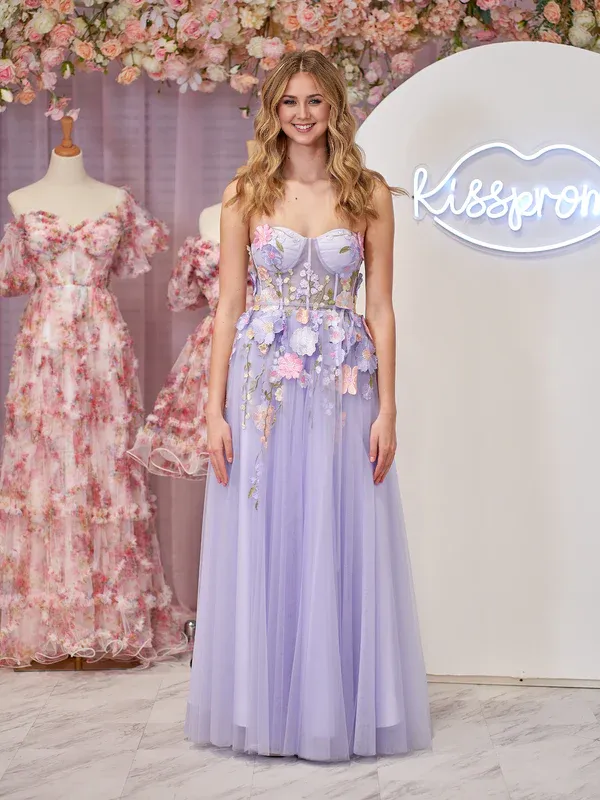 A-Line Prom Dresses Strapless Tulle Homecoming Dress With 3D Flowers
