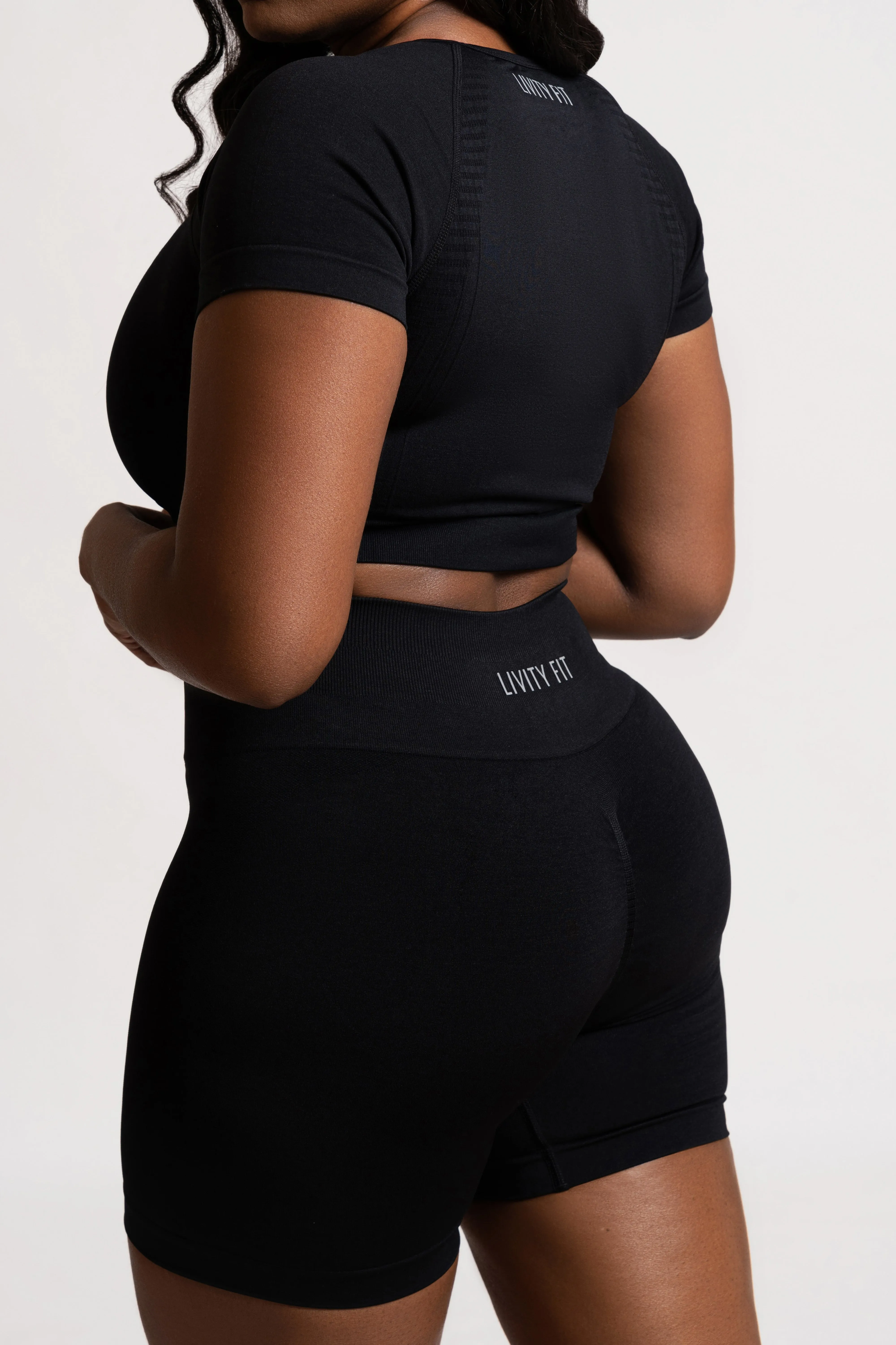 EBONY SHORTS