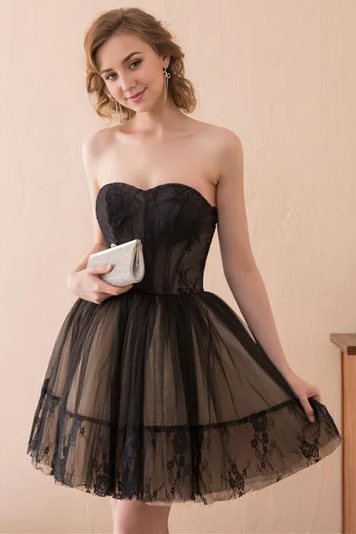 Elegant A line Graduation Dresses Strapless Tulle Homecoming Dress
