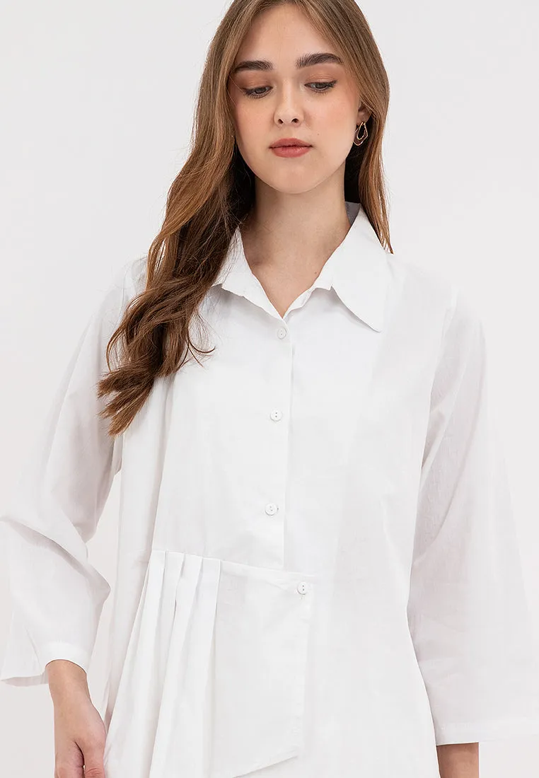 Juni Collared Neckline Pleated Hem Top