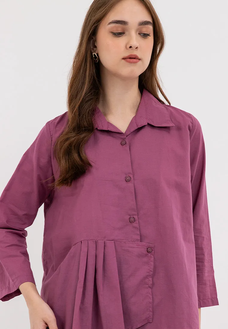 Juni Collared Neckline Pleated Hem Top