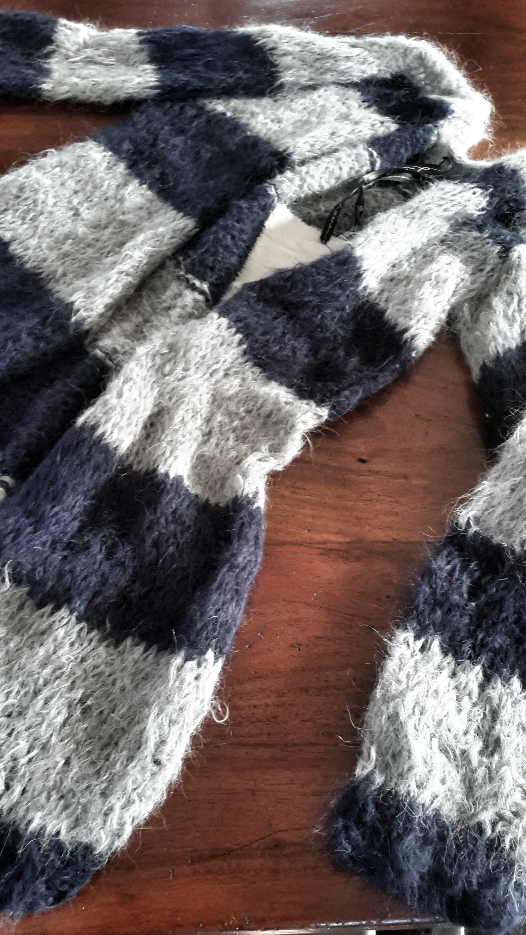 Ultra light Cardi (Alpaca)